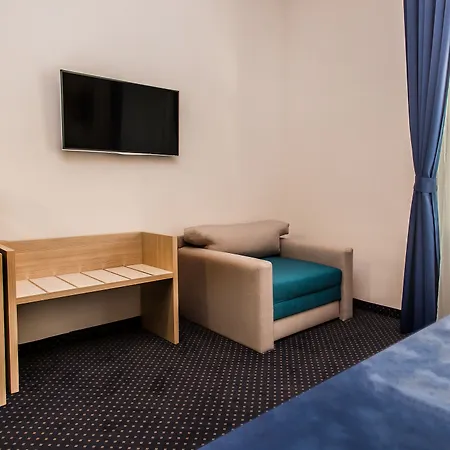 Bed and Breakfast Five Points Square - Center Βελιγράδι